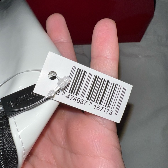 Shu Uemura the Art of Hair Cosmetic Makeup Pouch - Picture 4 of 7